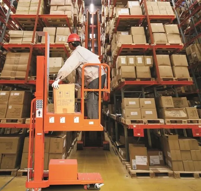 Industrial Order Picker For Warehouse