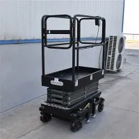 Smal elektrisk sakseløft