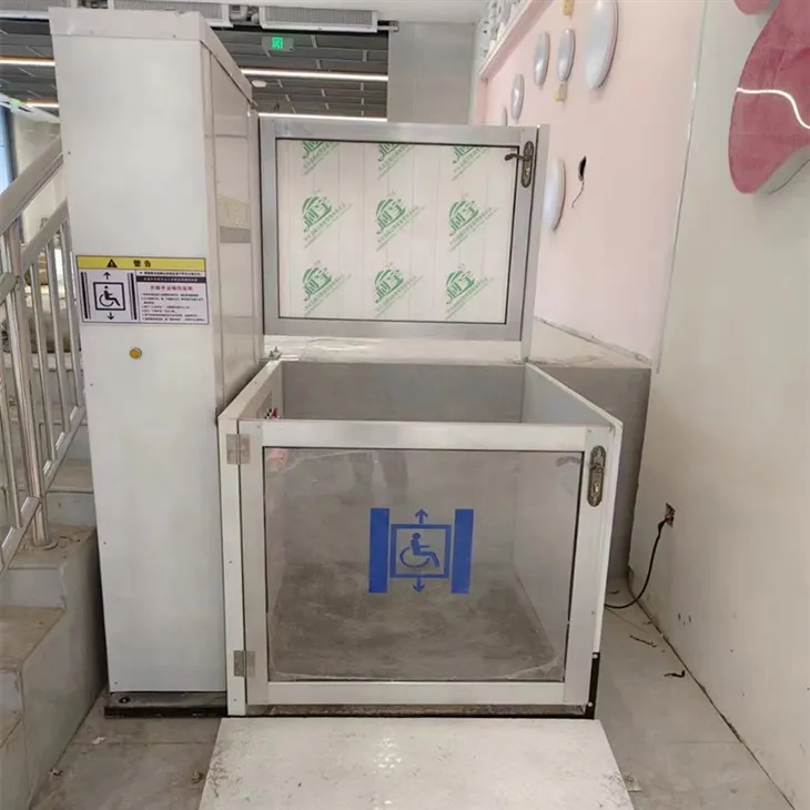 Lodret platform løfter til kørestol